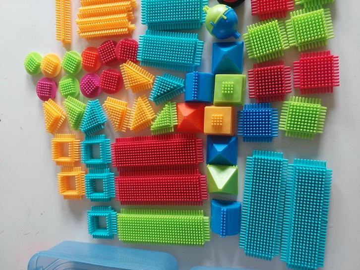 Bouwstenen 78 stuks, Kinderen en Baby's, Speelgoed | Bouwstenen, Zo goed als nieuw, Ophalen