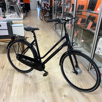 Giant Attend C5 DamesFiets | Zeer Nette staat beschikbaar voor biedingen
