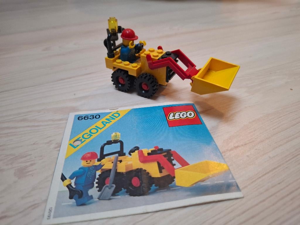 Diverse complete sets vintage Lego met boekje en doos, Kinderen en Baby's, Speelgoed | Duplo en Lego, Ophalen of Verzenden, Zo goed als nieuw