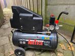 Te koop Einhell aangeboden Compressor 24L, Ophalen, Gebruikt, 6 tot 10 bar, 200 tot 400 liter/min