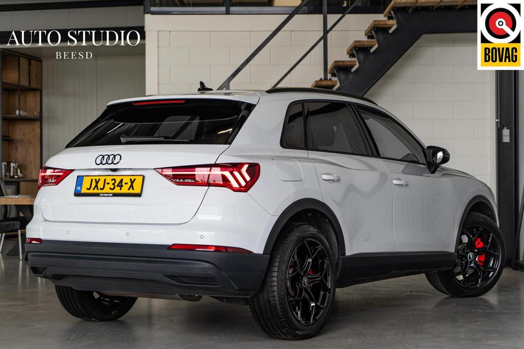 Audi Q3 45 TFSI e | Cam | Carplay | Stoelverwarming | Trekha, Auto's, Audi, Gebruikt, Met garantie (alle), Wit, Hybride Elektrisch/Benzine