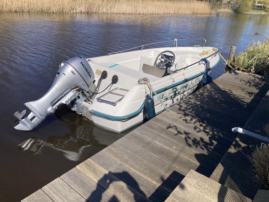 Sloep Finn Master 440 Honda 10 PK 2024 inclusief trailer, Ophalen, Tot 10 pk, Zo goed als nieuw, 3 tot 6 meter