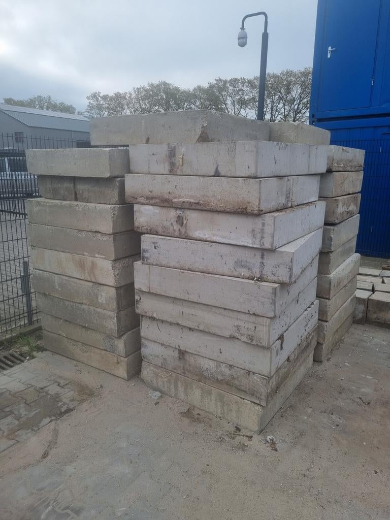 betonplaten 1.05x1.05x0.20, Ophalen, Beton, Overige typen