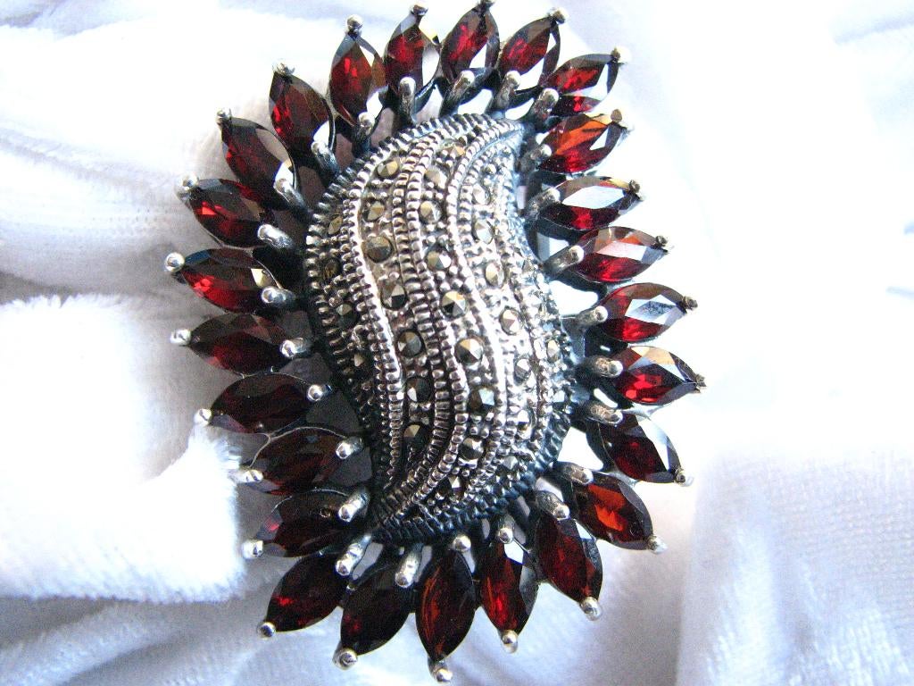Prachtige Grote Zware Robuuste Zilveren Ring met Granaten, Verzenden, Zilver, Ring, Met edelsteen