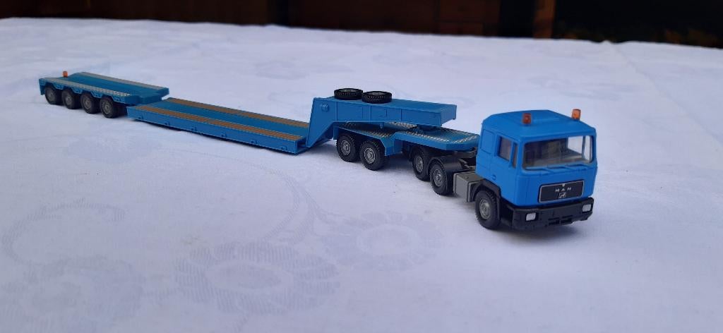 MAN F90 TREKKER/DIEPLADER WIKING SCHUIFTRAILER., Hobby en Vrije tijd, Ophalen of Verzenden, Zo goed als nieuw, Bus of Vrachtwagen