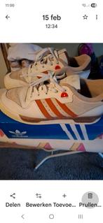 Adidas sneakers, Ophalen, Zo goed als nieuw, Schoenen