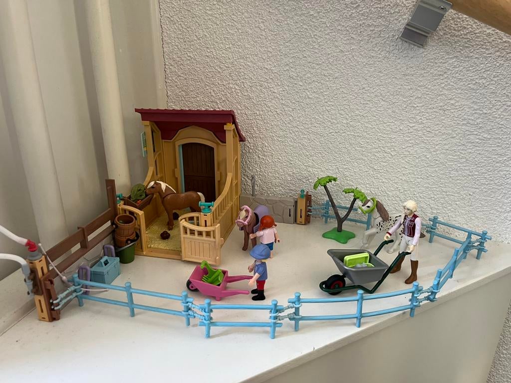 Playmobil paardjes met stal, Ophalen of Verzenden, Zo goed als nieuw