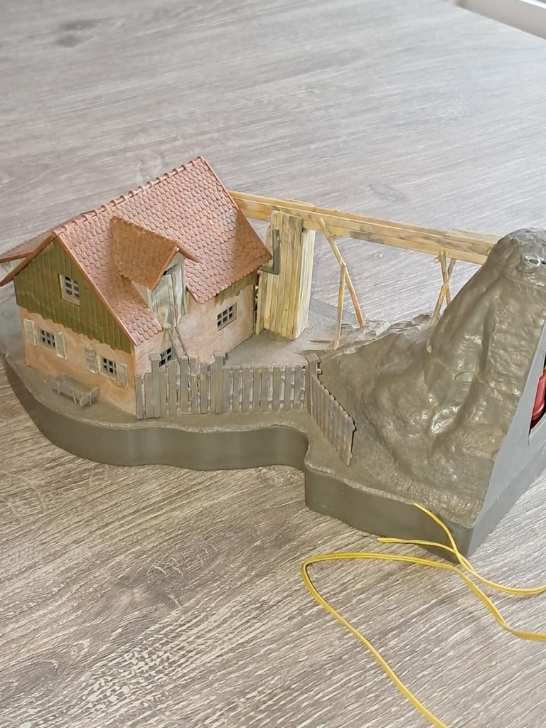 FALLER 130225 H0 WATERMOLEN MET POMP, Hobby en Vrije tijd, Modeltreinen | H0, Ophalen of Verzenden, Gelijkstroom of Wisselstroom