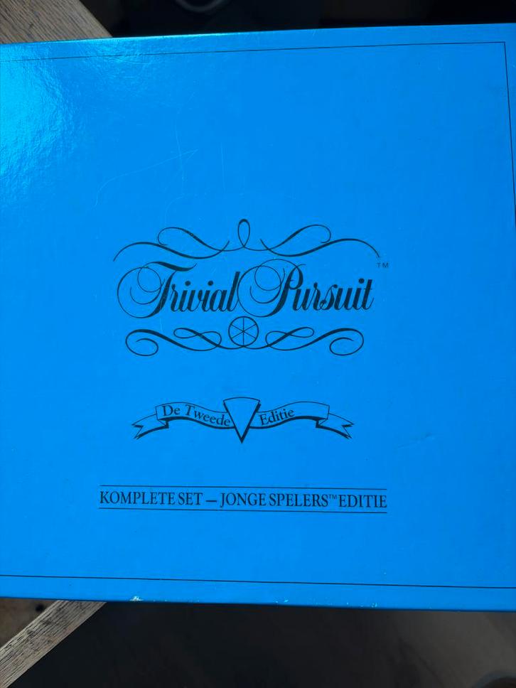 Trivial Pursuit: Jonge Spelers Editie + Aanvullende Kaartset, Hobby en Vrije tijd, Gezelschapsspellen | Bordspellen, Gebruikt
