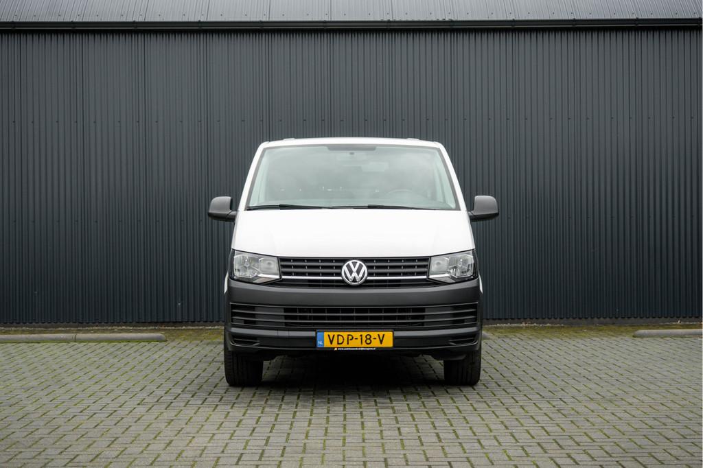 Volkswagen Transporter T6 L2H1 | 102 PK | 3-Zits | Airco, Voorwielaandrijving, Stof, 4 cilinders, Volkswagen