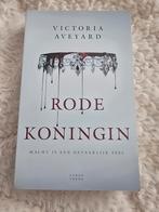 Victoria Aveyard: rode Koningin, paperback Nederlands, Ophalen of Verzenden, Gelezen