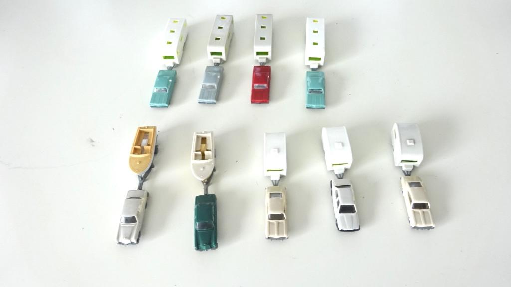 Wiking auto's met caravan en boot voor camping - N-spoor, Hobby en Vrije tijd, Modeltreinen | N-Spoor, Overige merken, Gebruikt