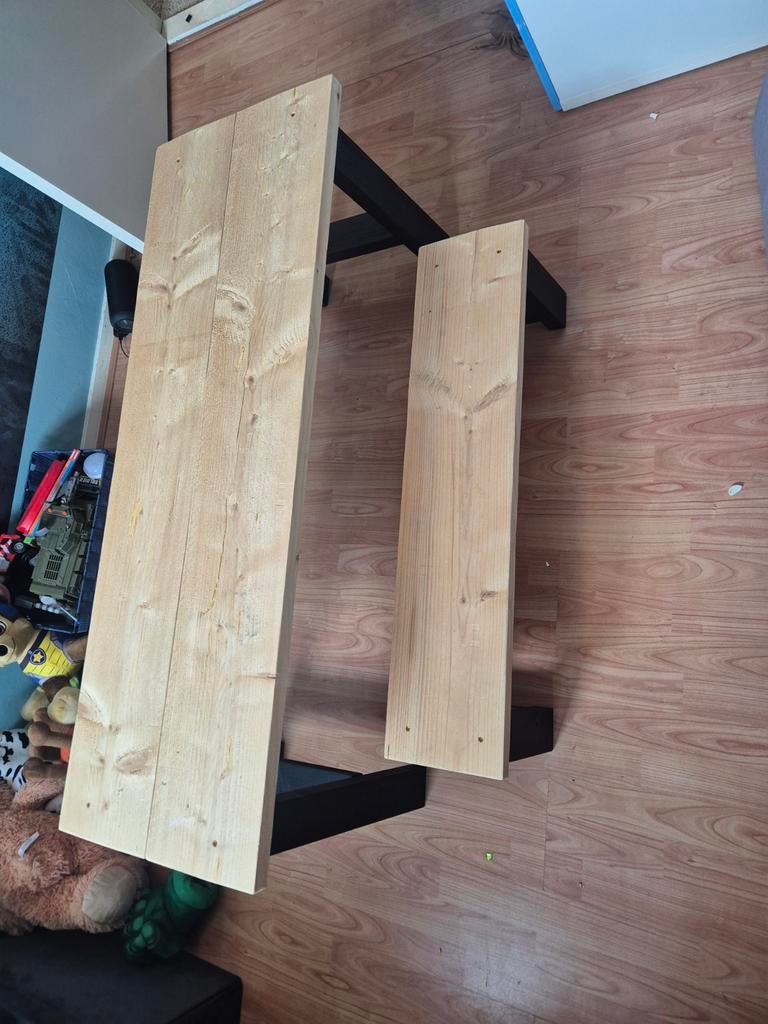 Houten Tafel met Bankje - Handgemaakt, Huis en Inrichting, Tafels | Eettafels, Ophalen