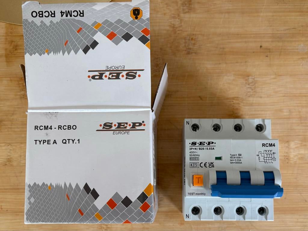 2 stuks SEP RCM4 B20.03 Aardlekautomaat, Ophalen of Verzenden, Nieuw, Overige typen