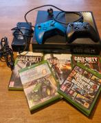 Xbox One console, Spelcomputers en Games, Spelcomputers | Xbox One, Ophalen, 500 GB, Met 2 controllers