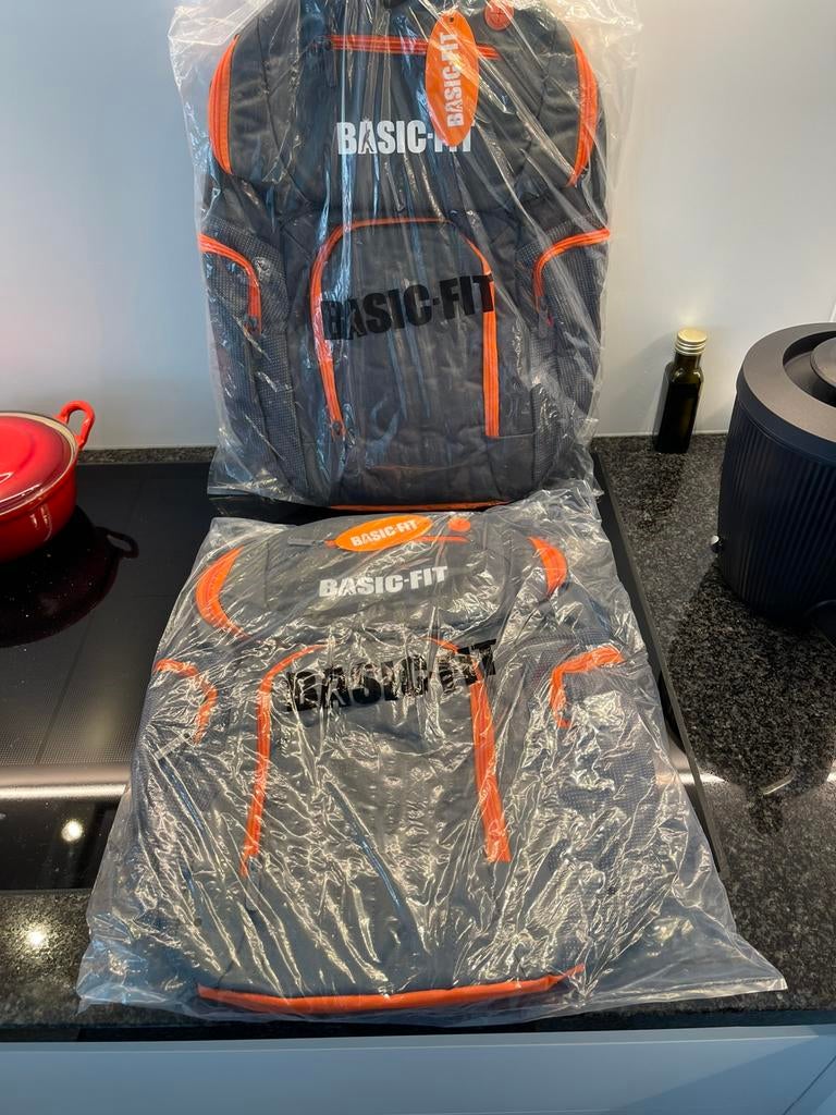 2x NIEUWE Basic-Fit Rugzak – Nog in originele verpakking!, Ophalen of Verzenden, Zo goed als nieuw, Overige merken, 45 tot 60 cm