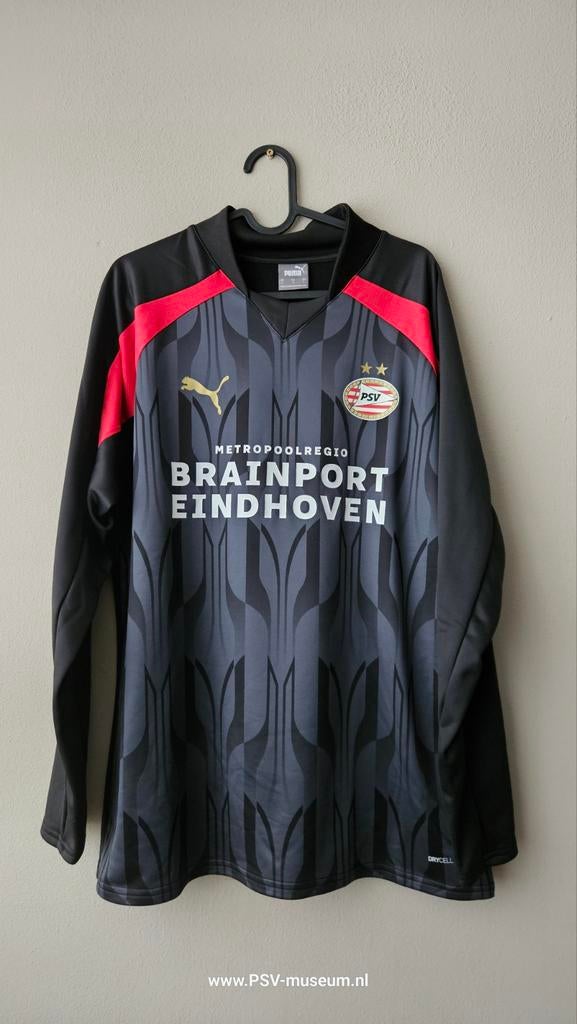 Originele PSV Puma sweater maat M, Sport en Fitness, Voetbal, Maat M, Ophalen of Verzenden, Gebruikt, Shirt