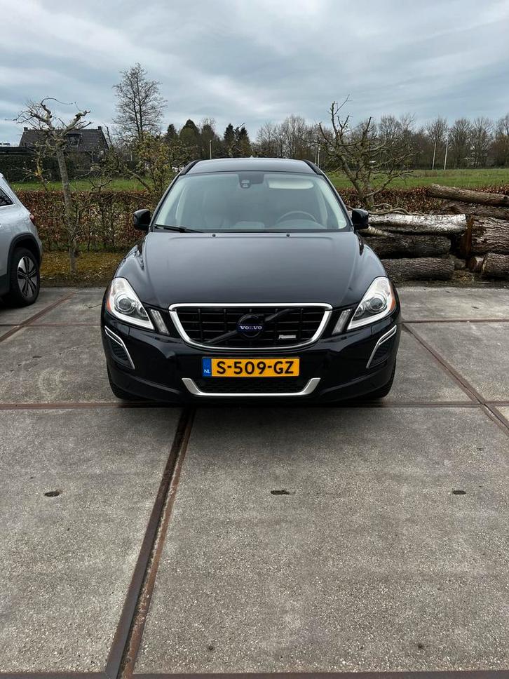 Volvo XC60 2010 Zwart T6, Auto's, Volvo, Particulier, Benzine, Stationwagon, Geïmporteerd, Zwart, Ophalen