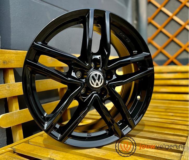 Volkswagen Polo Audi A1 Seat velgen 17 inch opt. met banden., Auto-onderdelen, Banden en Velgen, Niet ingevuld, Velg(en), Niet ingevuld
