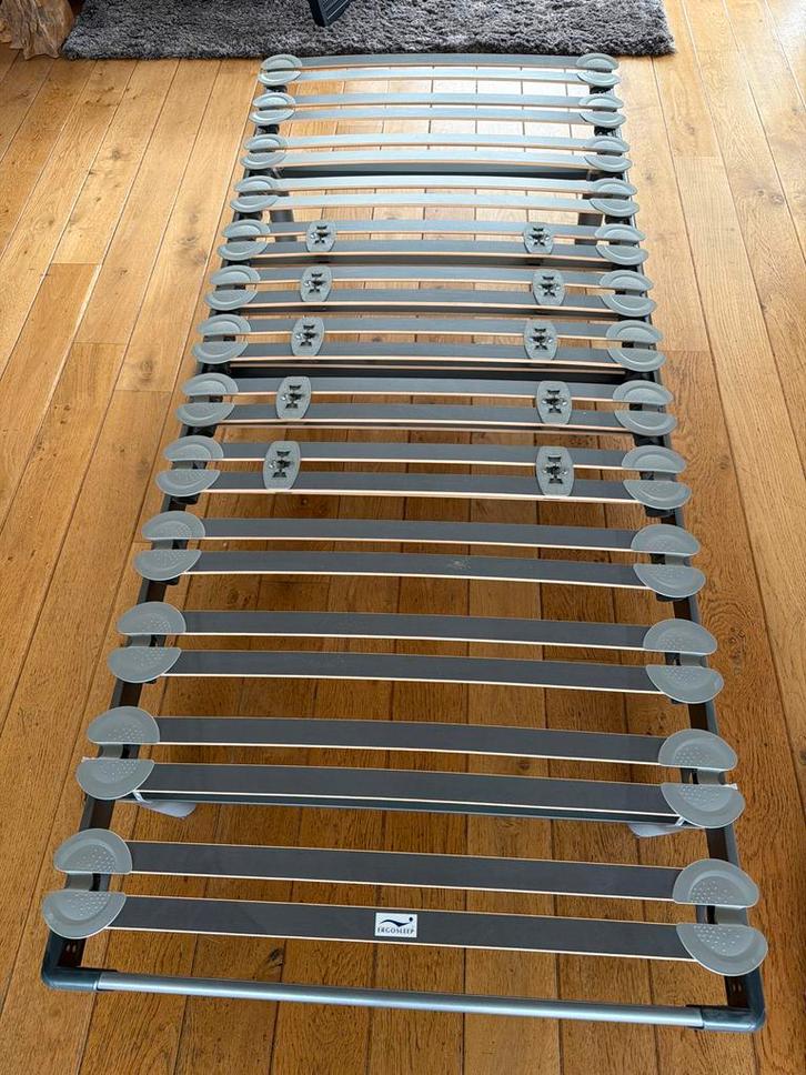 Eenpersoonsbed met Auping wasbaar matras, Huis en Inrichting, Slaapkamer | Bedden, Gebruikt, Eenpersoons, Ophalen