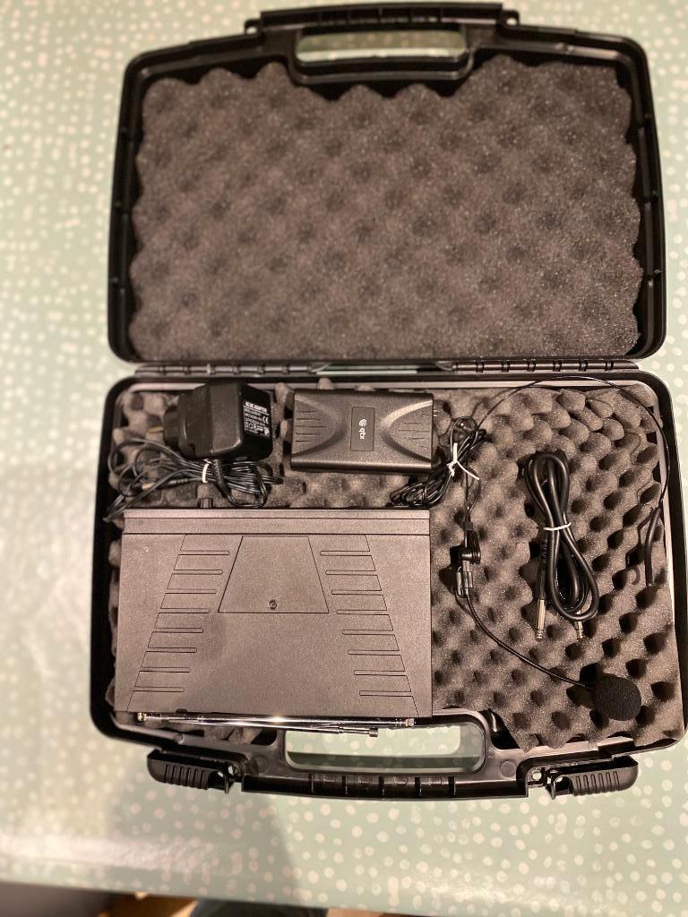 Qtx vn1 draadloos headset microfoon systeem vhf, Ophalen, Gebruikt, Overige typen, Draadloos