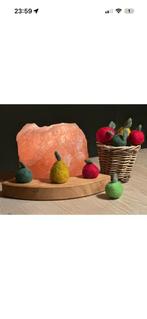 Appeltjes en peertjes wol  voor de jaarring van bv grimms, Ophalen of Verzenden, Nieuw, Figuurtje(s), Wolvilt