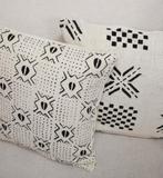 2 nieuwe Afrikaanse kussenhoesjes,  2 voor 25 euro, Ophalen of Verzenden, Nieuw, Vierkant