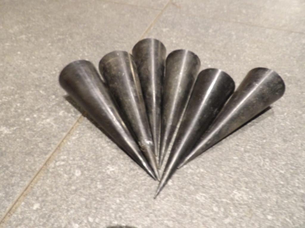6 zwarte stekers voor waxine lichtje voor kerst 15 cm, Ophalen of Verzenden, Gebruikt