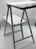 Negema Bussum compacte inklapbare projector / beamer tafel, Audio, Tv en Foto, Projectieschermen, Ophalen of Verzenden, Gebruikt