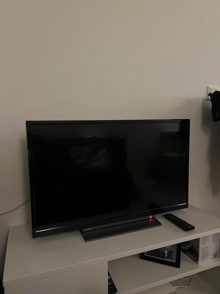 Toshiba TV met ingebouwde Chromecast - 32 inch, Audio, Tv en Foto, Televisies, Gebruikt, LCD, 80 tot 100 cm, Full HD (1080p), Toshiba