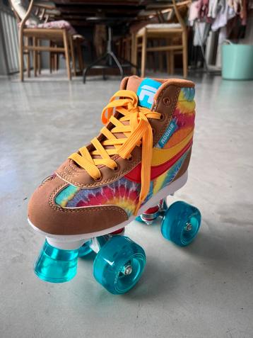 Rookie Rollerskates Legacy Tie Dye - Maat 33 - Nieuw