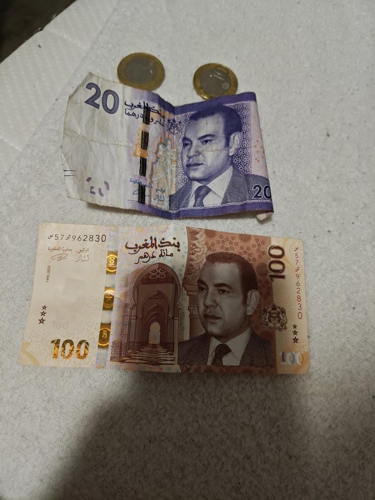 140 Marokkaanse Dirham, Postzegels en Munten, Munten en Bankbiljetten | Verzamelingen, Ophalen of Verzenden, Buitenland, Munten en Bankbiljetten