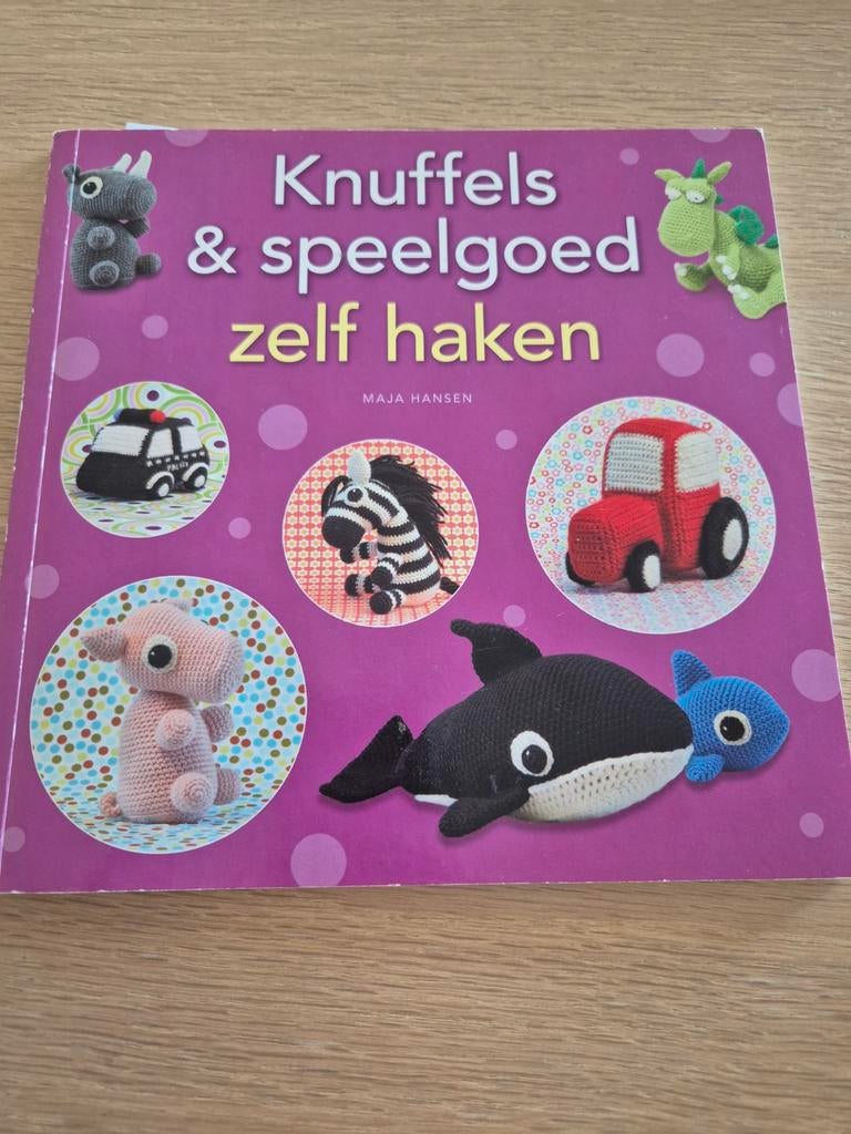 Knuffels & speelgoed zelf haken - Maja Hansen, Boeken, Breien en Haken, Ophalen of Verzenden, Geschikt voor kinderen, Maja Hansen