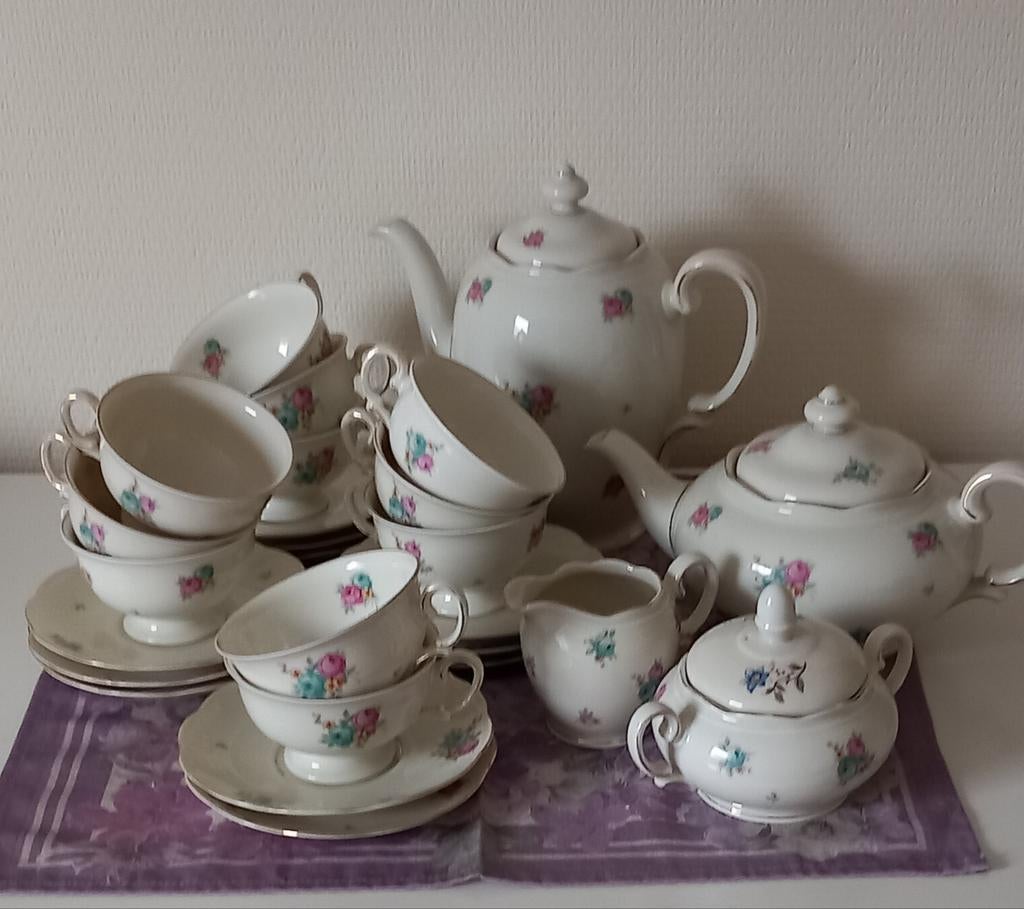 Porselein servies KPM Germany  ca. 1930, Antiek en Kunst, Ophalen of Verzenden