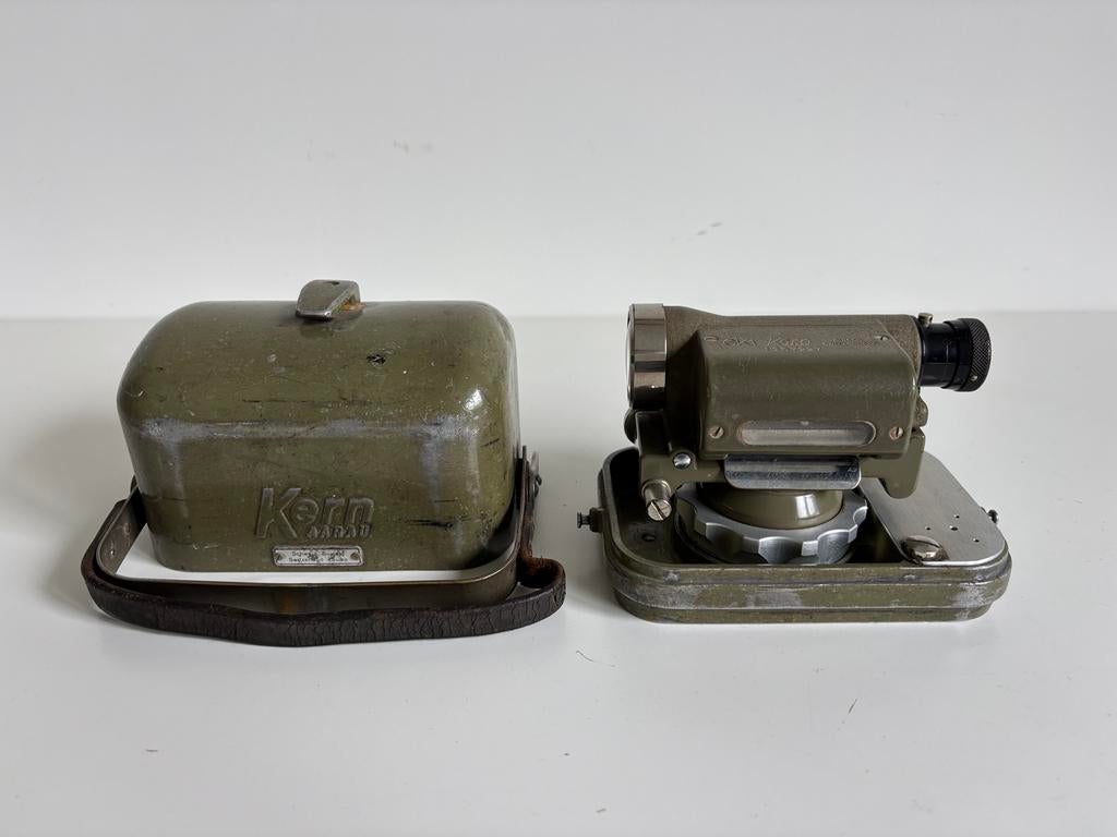 Landmeterswaterpas / theodoliet Kern Aarau NK3, Ophalen of Verzenden