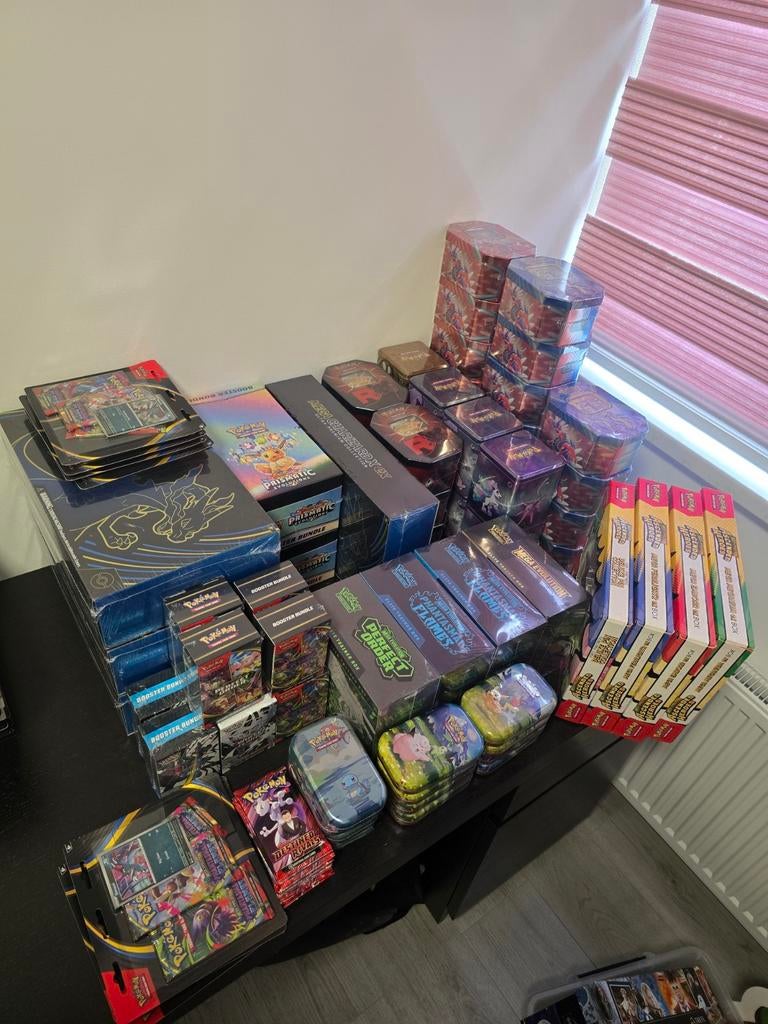 Pokemon TCG Sealed Collection, Ophalen, Nieuw, Boosterbox, Foil