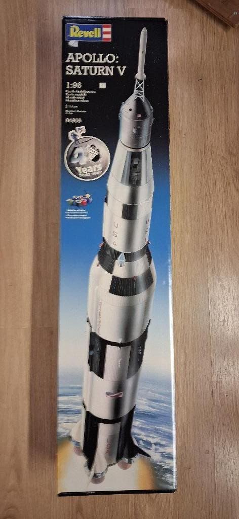 Plastic modelbouw, Hobby en Vrije tijd, Ophalen, Nieuw, Groter dan 1:72, Revell