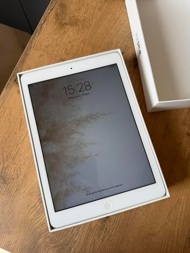 Apple iPad Air, Computers en Software, Apple iPads, 10 inch, Overige modellen, 32 GB, Ophalen of Verzenden