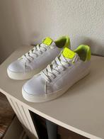 Witte sneakers van Marco Tozzi , maat 37, als nieuw!, Wit, Marco Tozzi, Ophalen of Verzenden, Sneakers of Gympen