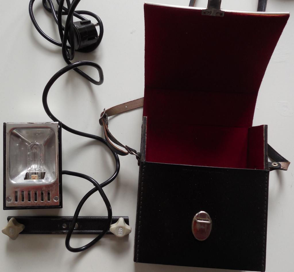 ising retro flitser 1000 watt halogeen. werkend!, Ophalen of Verzenden, Overige merken