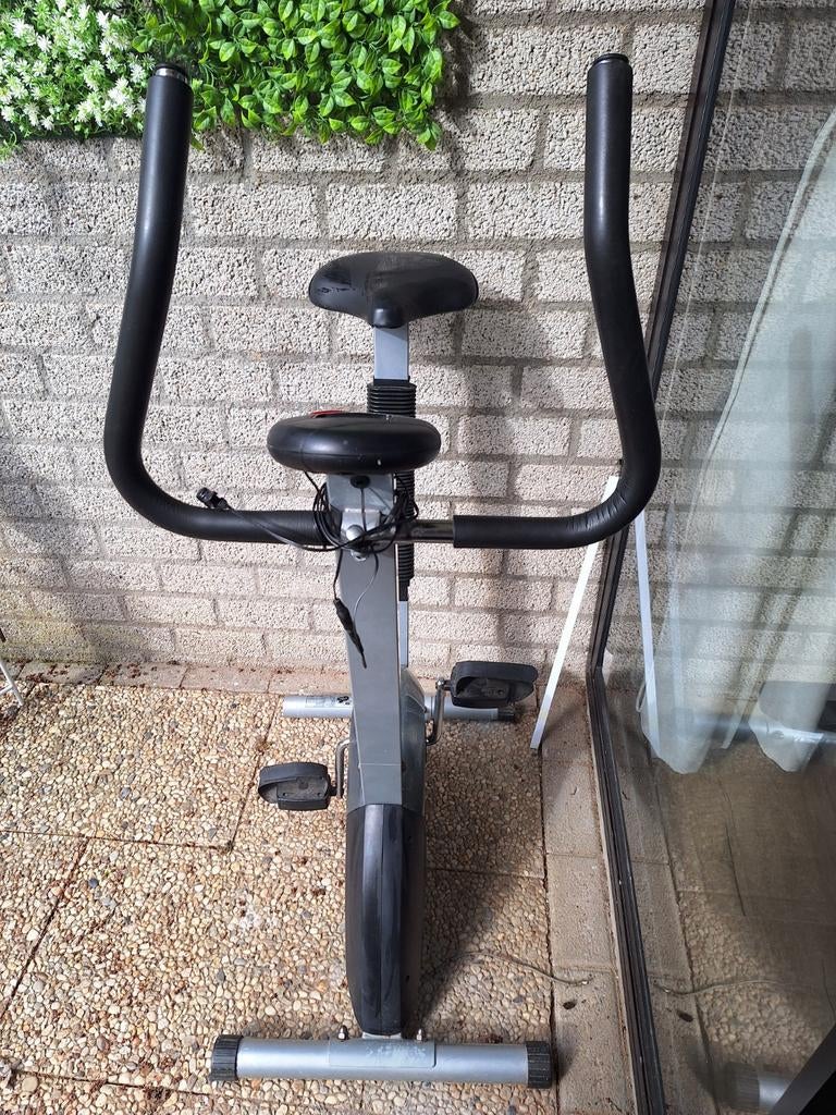 Hometrainer Buffalo HTM900, Sport en Fitness, Ophalen, Gebruikt, Hometrainer