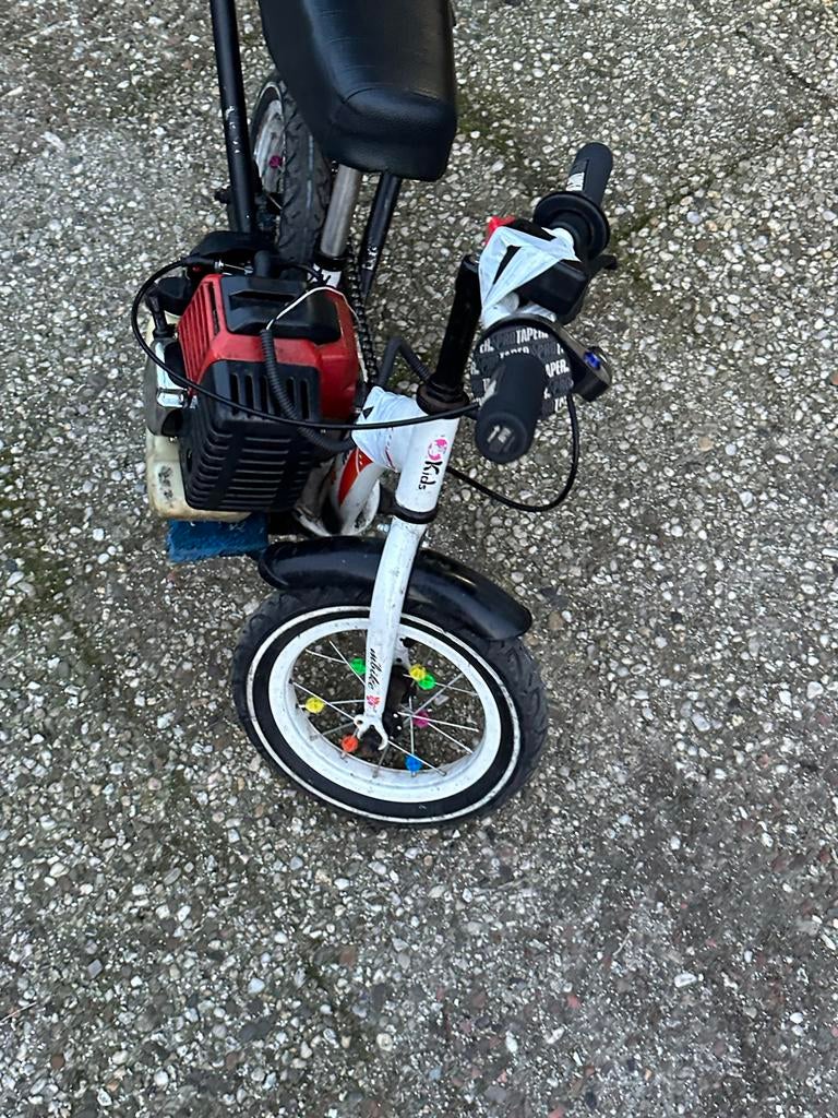 Loopfietsje met bosmaaier motor  zie beschrijving, Fietsen en Brommers, Minibikes, Midibikes en Pitbikes, Ophalen of Verzenden