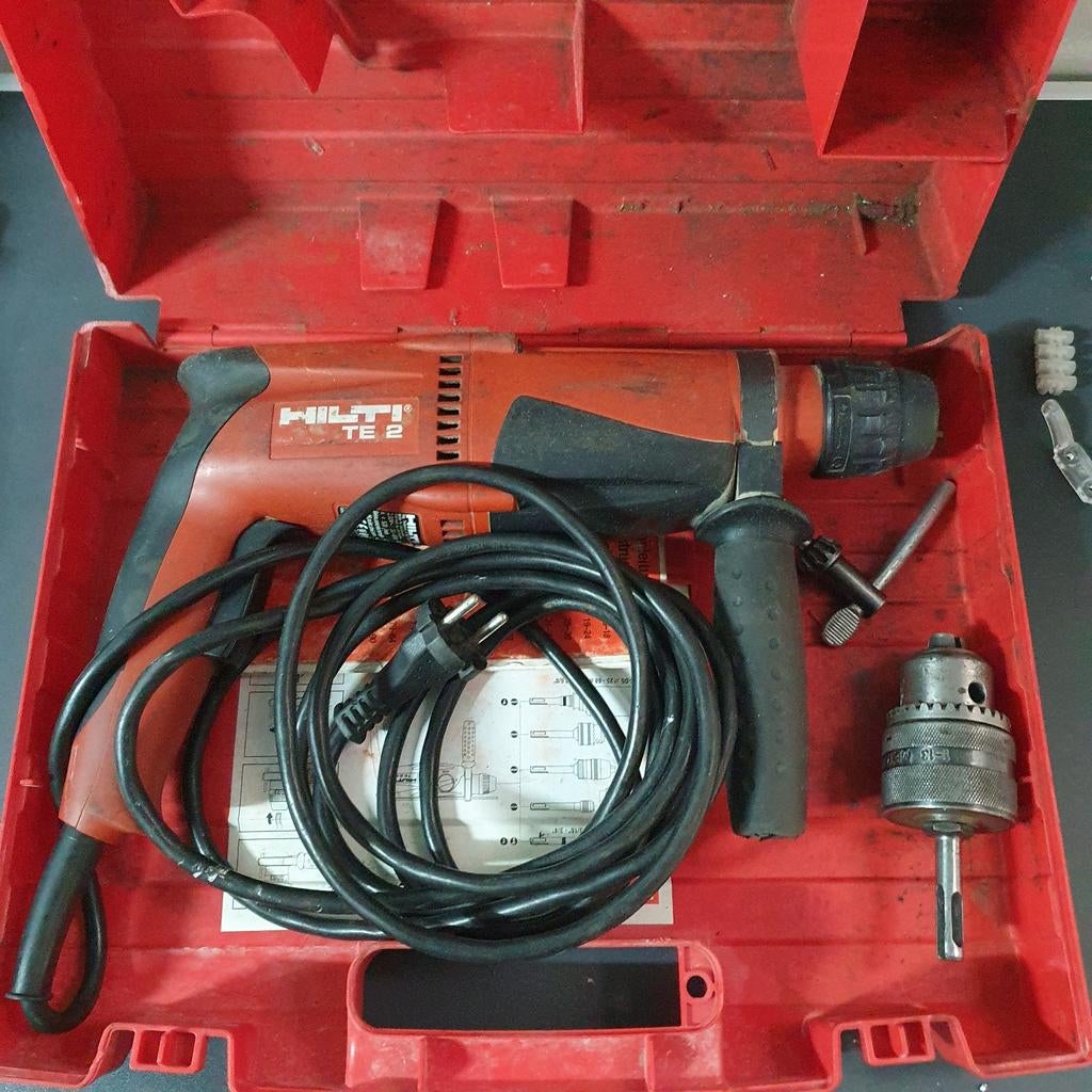 Hilti TE 2 Boorhamer met koffer - Gebruikt, Doe-het-zelf en Verbouw, Gereedschap | Boormachines, Ophalen, Boor- en/of Breekhamer