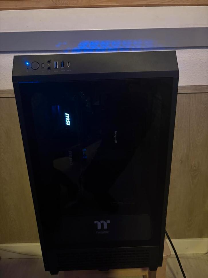 Game pc full black, Computers en Software, Desktop Pc's, Zo goed als nieuw, 4 Ghz of meer, SSD, 16 GB, Met videokaart, Gaming