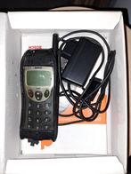 VINTAGE GSM BOSCH DUAL COM 738 MET OPLADER EN BOEKJE IN DOOS, Gebruikt, Geen camera, Ophalen of Verzenden, Klassiek of Candybar