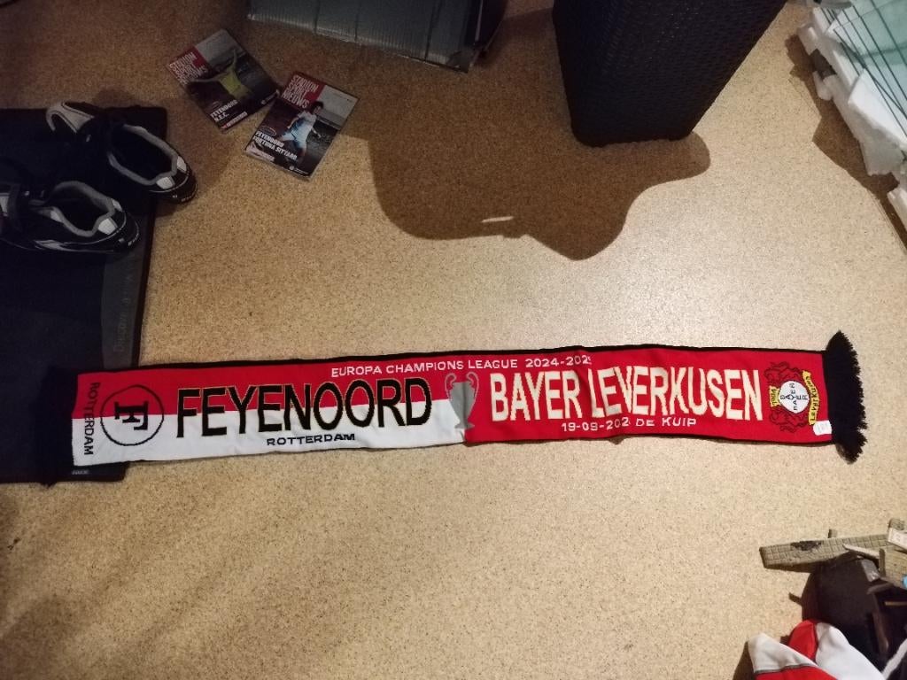 Feyenoord - Bayern Leverkusen sjaal, Verzenden, Nieuw, Feyenoord, Vaantje of Sjaal