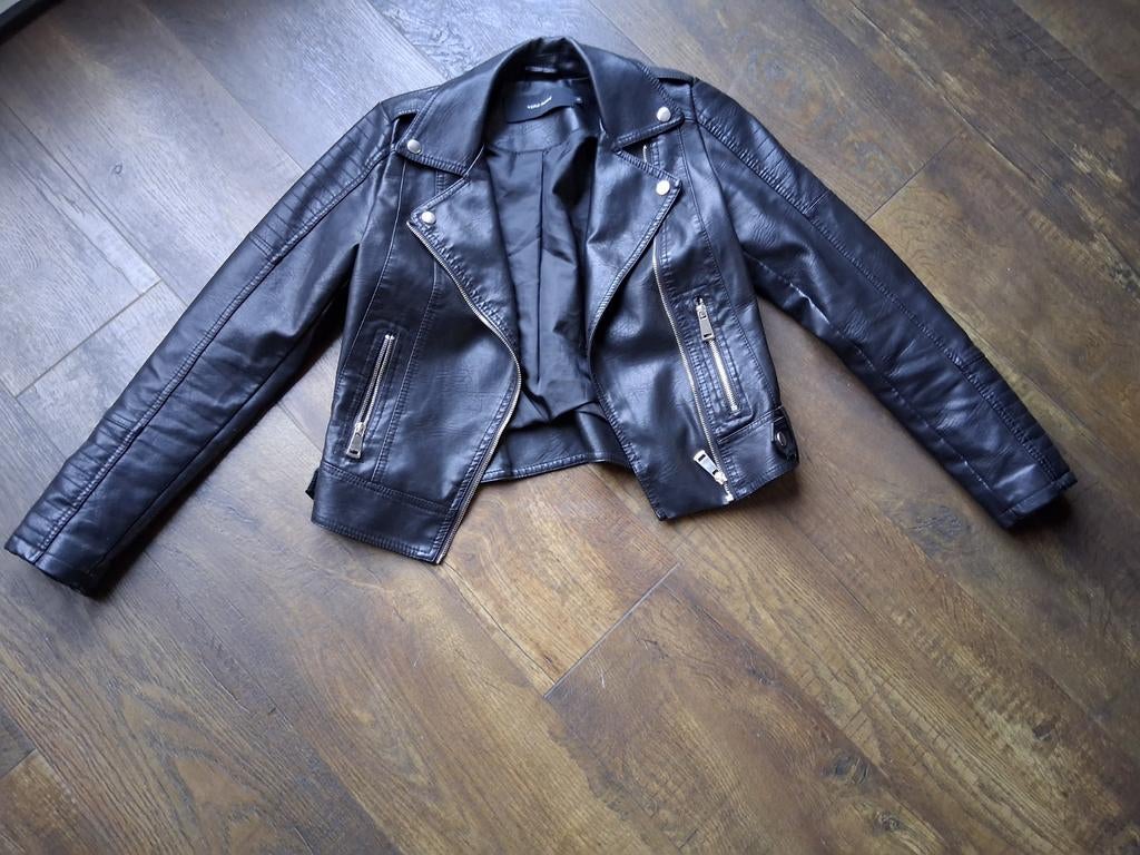 Vero Moda bikerjack, maat XS, Kleding | Dames, Vero moda, Zwart, Ophalen of Verzenden, Zo goed als nieuw