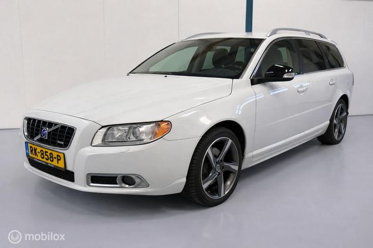 Volvo V70 2.5T Summum AUTOMAAT / LEER, Auto's, Volvo, Bedrijf, Te koop, V70, ABS, Airbags, Airconditioning, Alarm, Boordcomputer