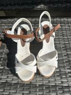 Sandaal wit maat 36 zgan Tommy Hilfinger, Ophalen of Verzenden, Zo goed als nieuw, Wit, Sandalen of Muiltjes