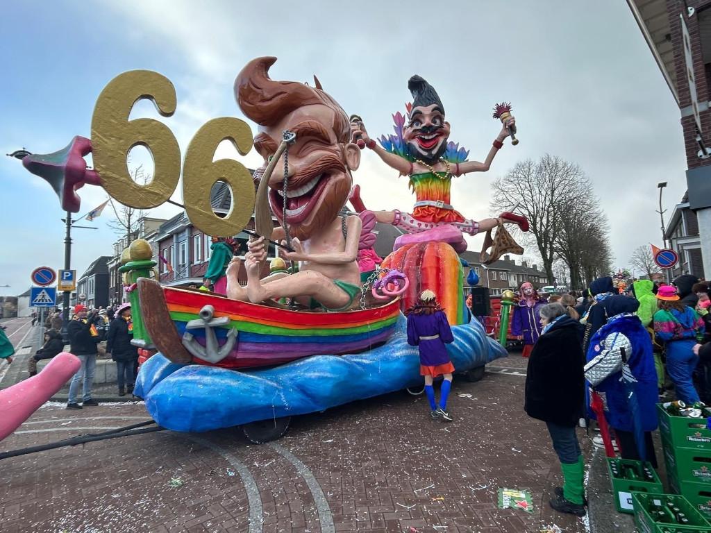 Te koop/ te huur: Carnavalswagen “PeejPride (Gaypride)”, Ophalen, Gebruikt, Overige typen, Carnaval